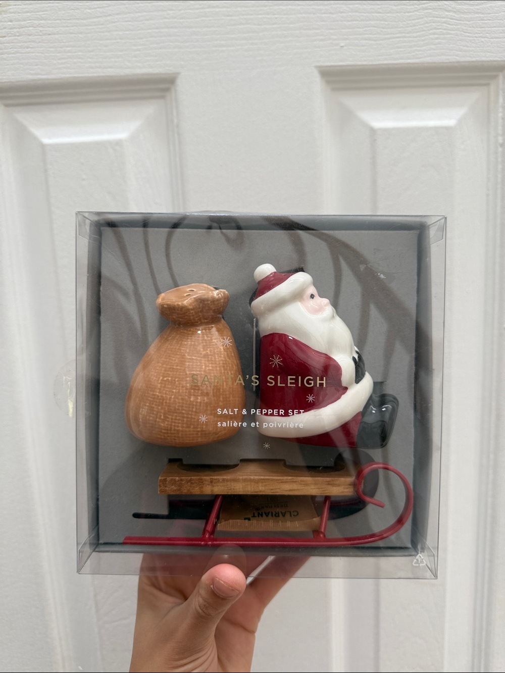 Santa's Sleigh Salt and Pepper Set Pottery Barn New Holiday Christmas Kitchen